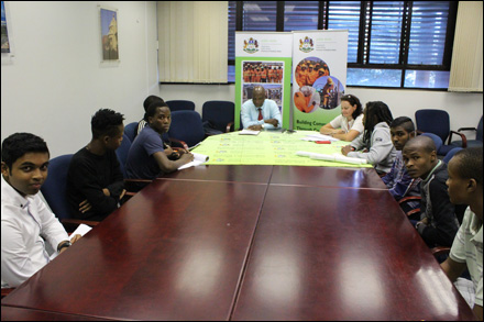 CS-Visits-UKZN-bursary-holders-2016_1