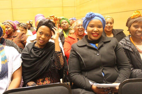 Stylish and colourful doeks worn by the women at the celebration