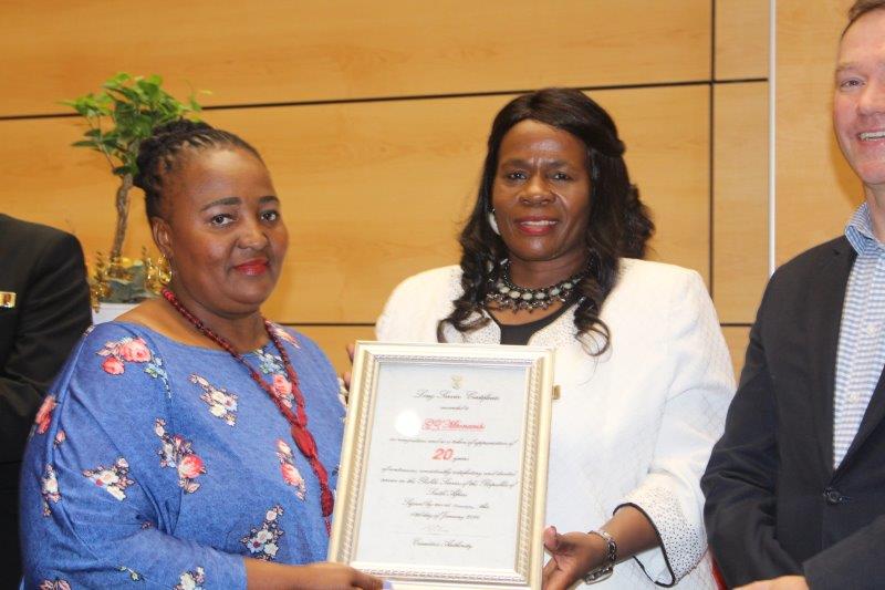 MEC_astonished_by_the_loyalty_and_hard_work_of_public_works_employees_2_3