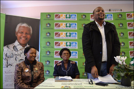 Mandela-Day-Emuseni-Old-Aged-Home-2016_10