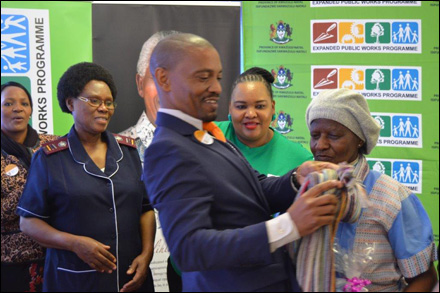 Mandela-Day-Emuseni-Old-Aged-Home-2016_33