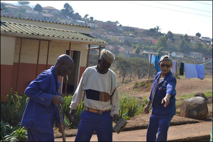Mandela-Day-Emuseni-Old-Aged-Home-2016_47
